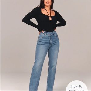 Abercrombie curve love 90s ultra high rise straight leg asymmetrical jeans